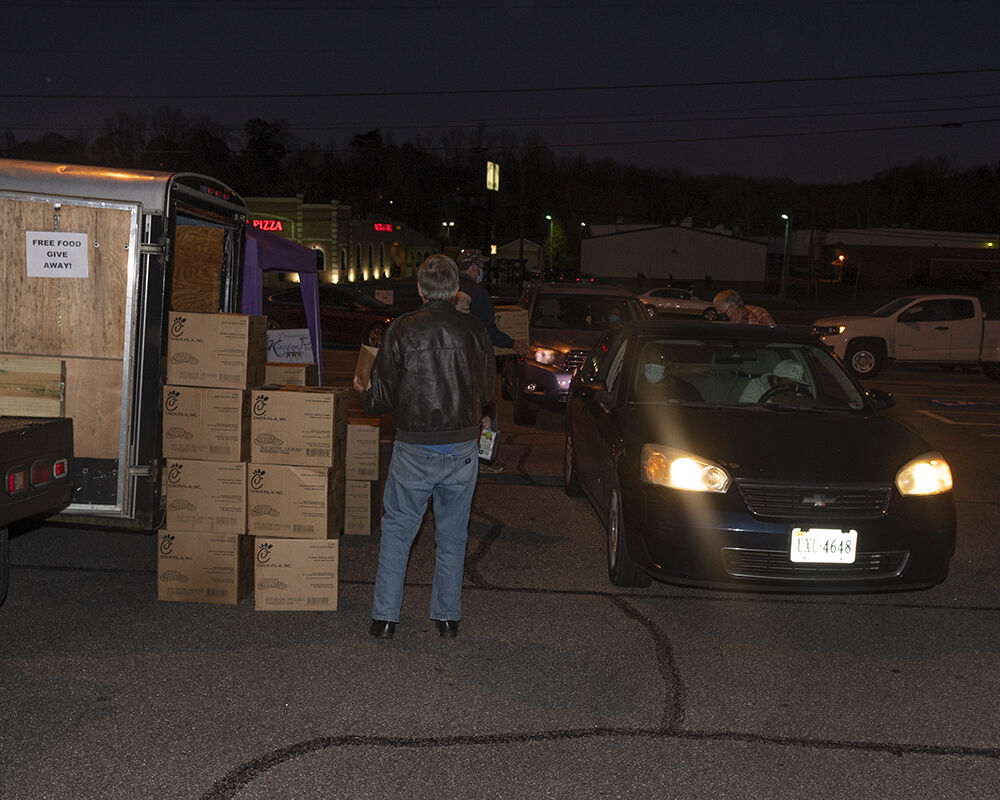 Thanksgiving distribution